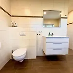 Ferienwohnung Kuehlungsborn アパート *
